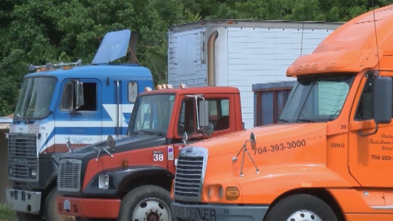 Looking for work? Truckers wanted