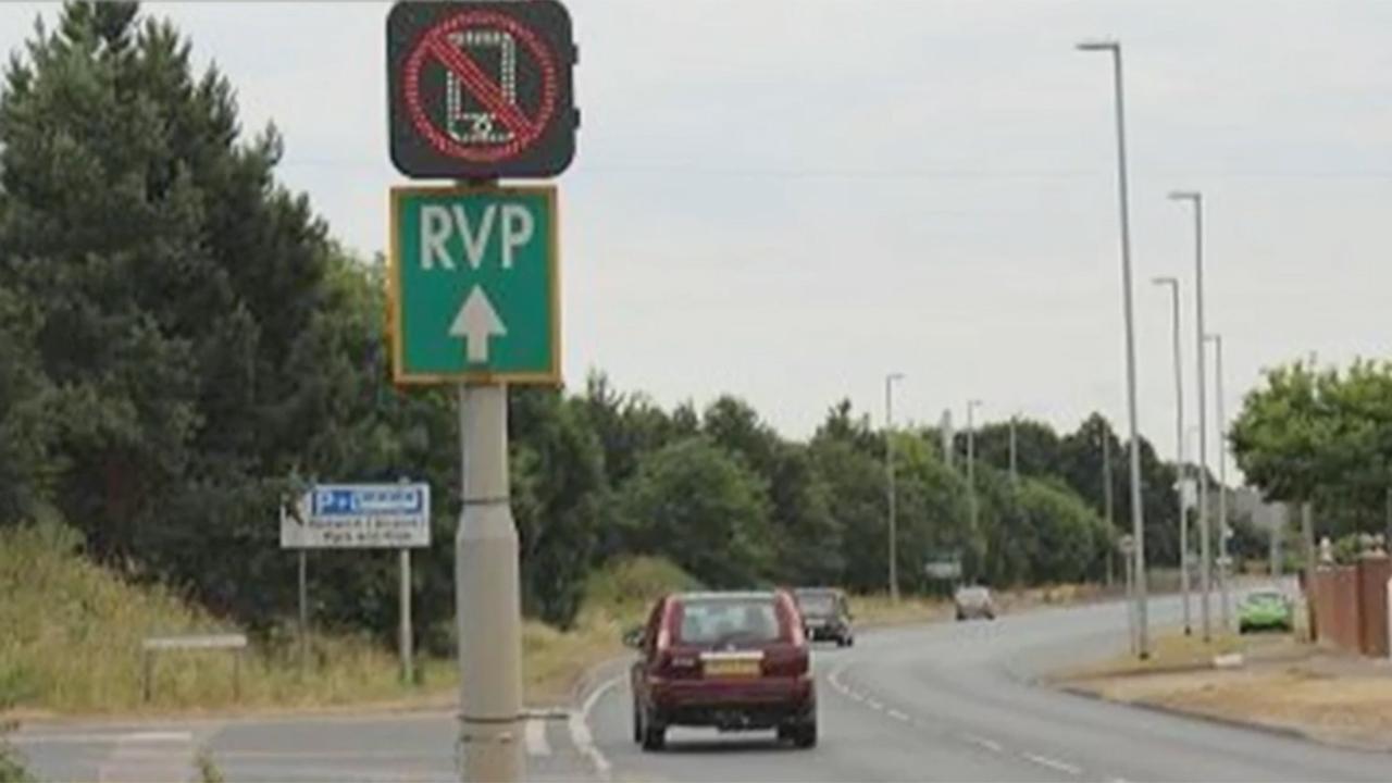 New road signs aim to detect drivers using cell phones