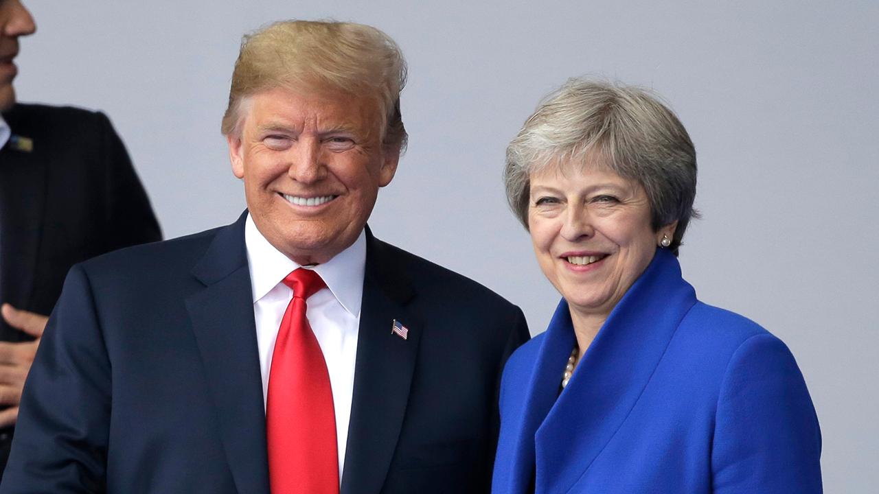 Trump Slams Theresa May's Brexit Plan | Fox News Video