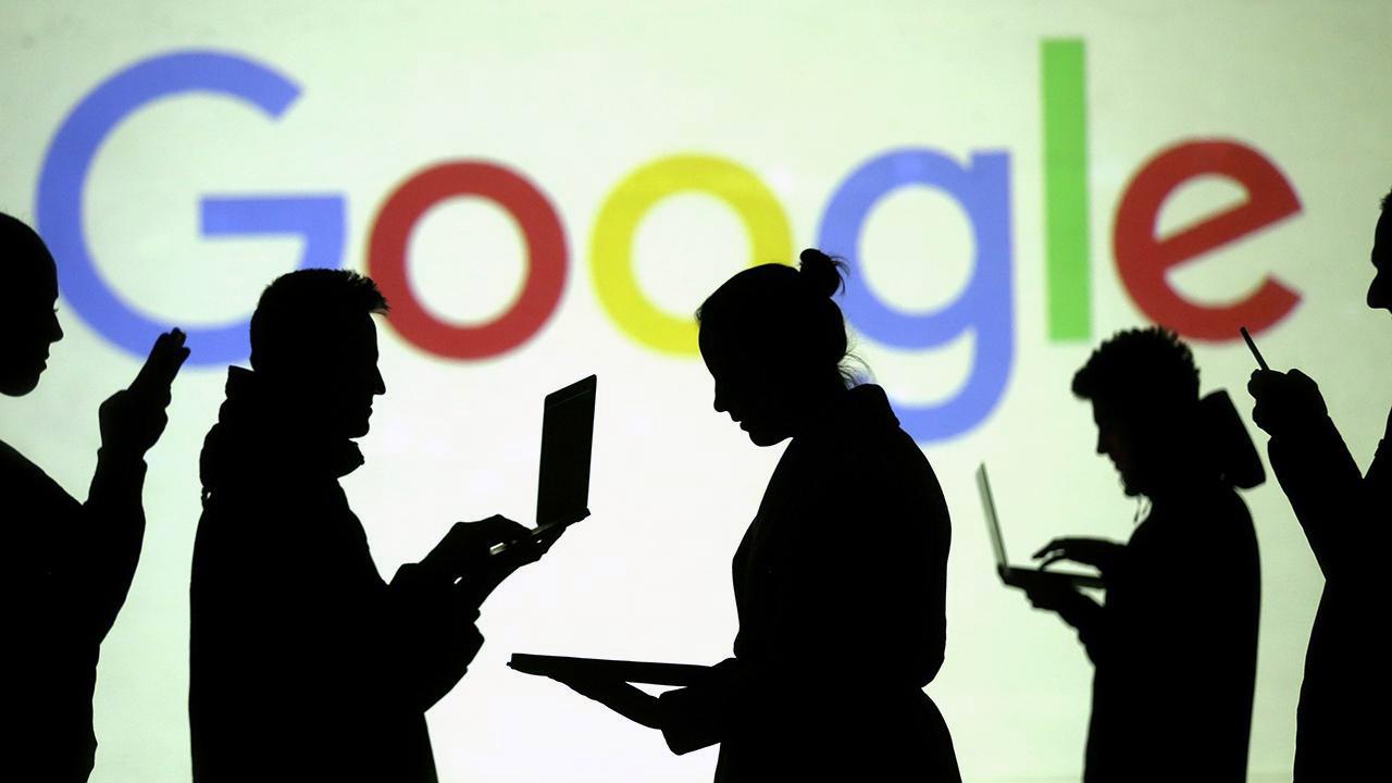 Lawmakers want answers from Google on user privacy