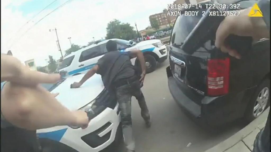 Body cam video shows deadly shooting in Chicago