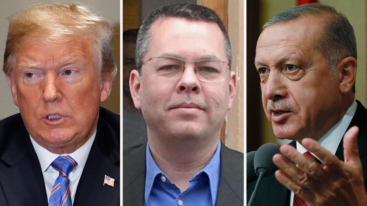 Trump calls for Turkey to release American pastor