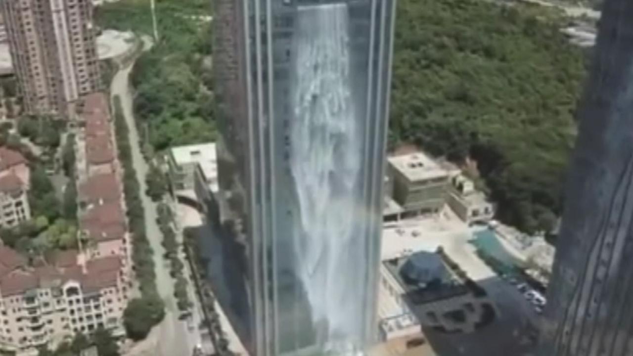 Chinese skyscraper features 350-foot waterfall