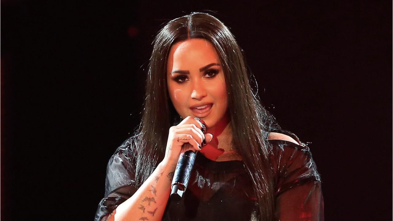 Demi Lovato suffers apparent overdose, stars react