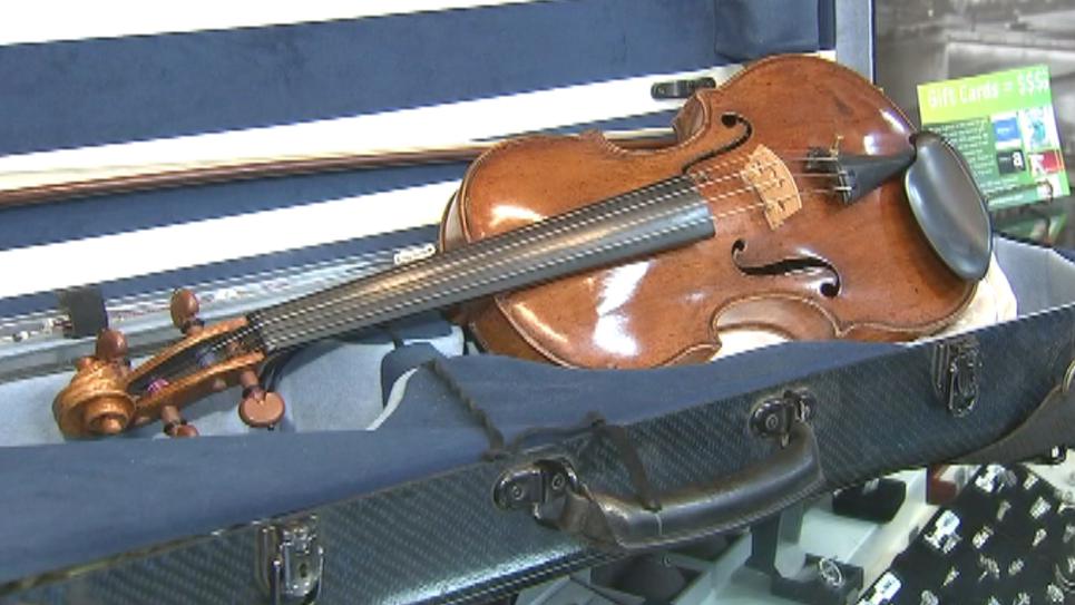 $50 violin sold in pawn shop turns out to be worth $250,000