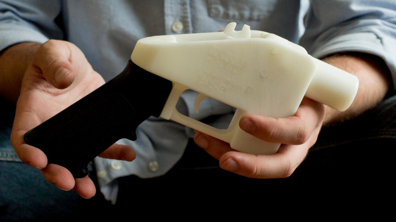 Judge temporarily blocks blueprints for 3-D printed guns