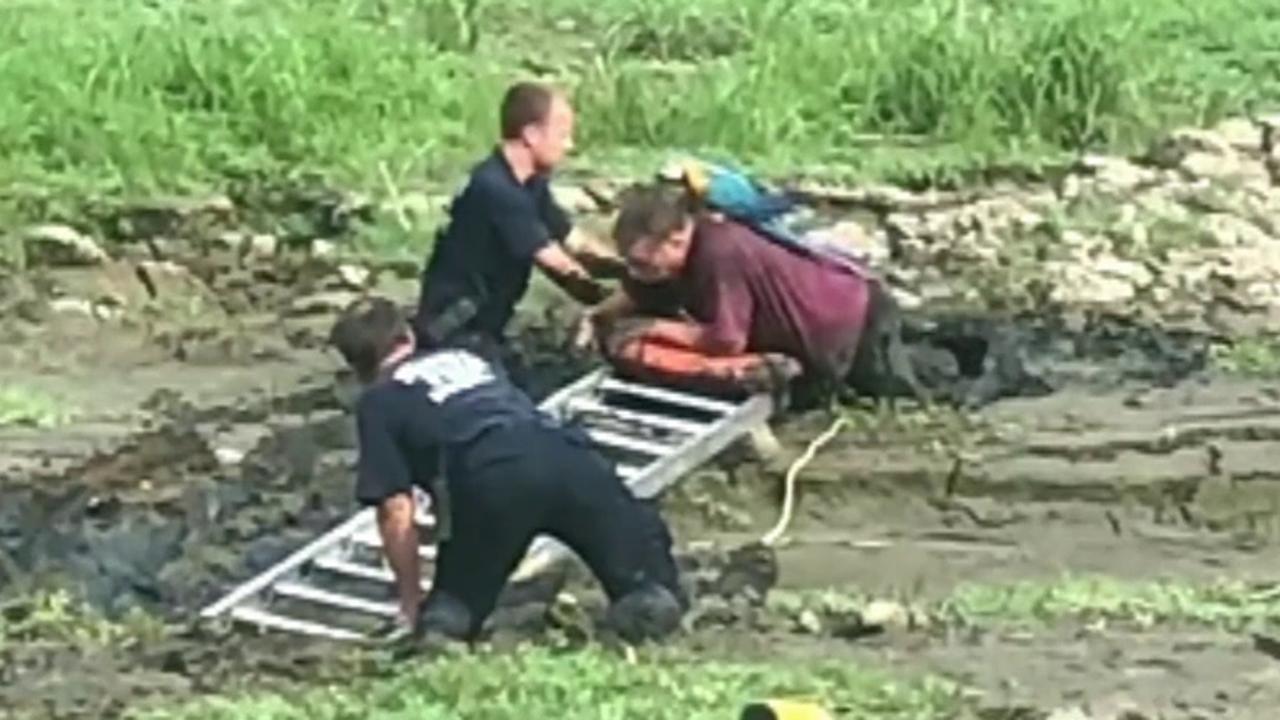 Firefighters Rescue Illinois Man Trapped Waist Deep In Mud While Trying 