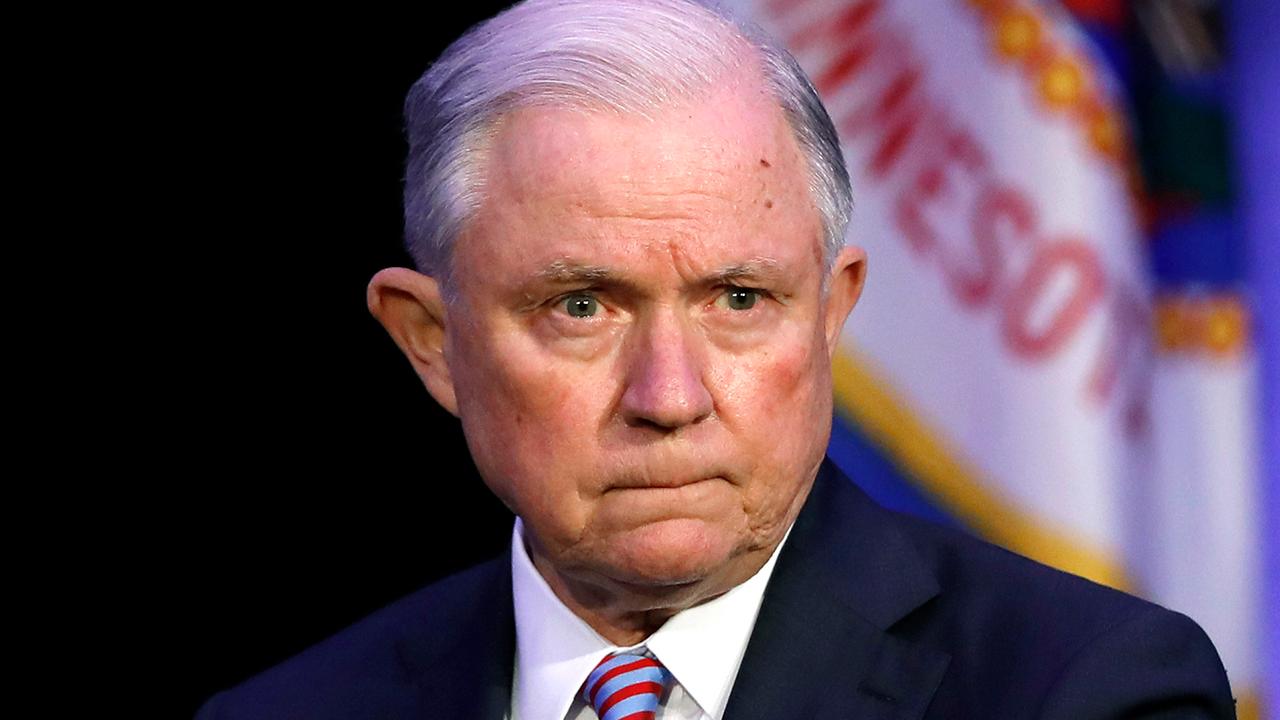 Jeff Sessions issues order to speed up deportations