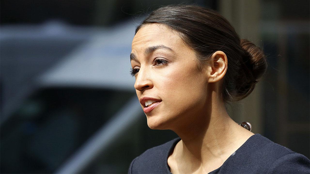 Ocasio-Cortez criticized for excluding press from town halls