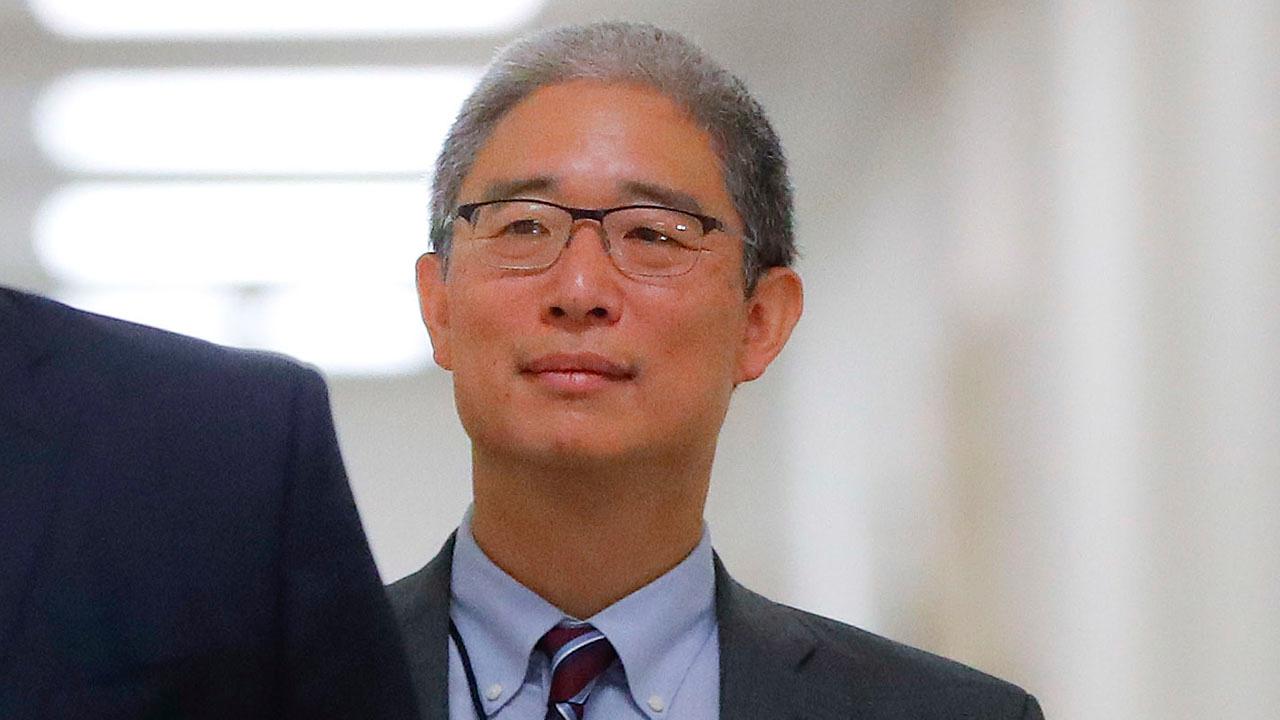 Republicans grill Bruce Ohr on Trump dossier, Steele ties