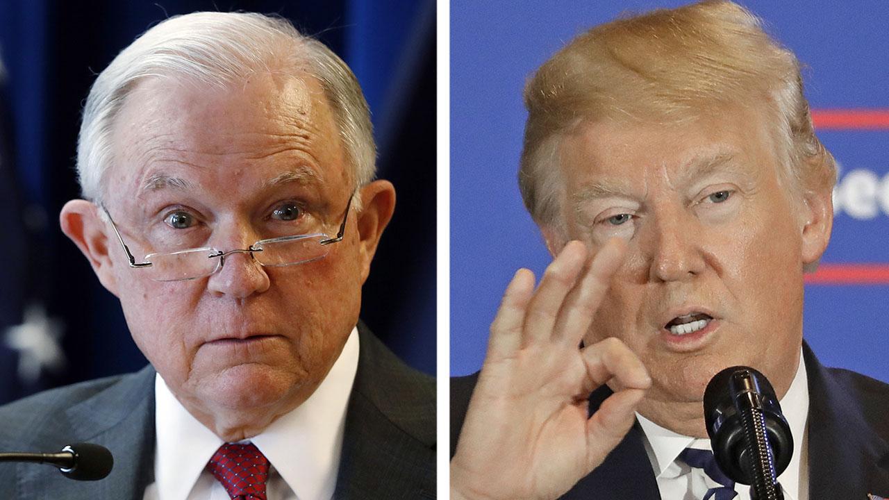 Trump tweets new attacks on Sessions