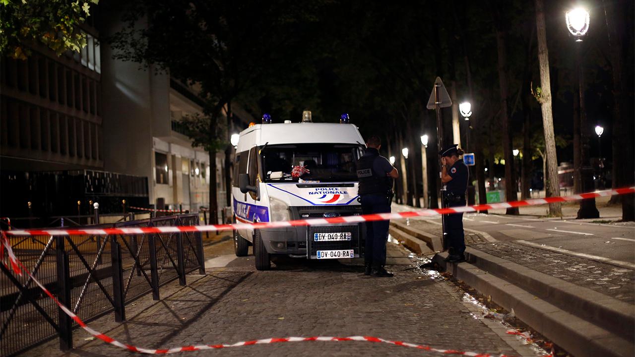 At least 7 hurt in knife attack in Paris