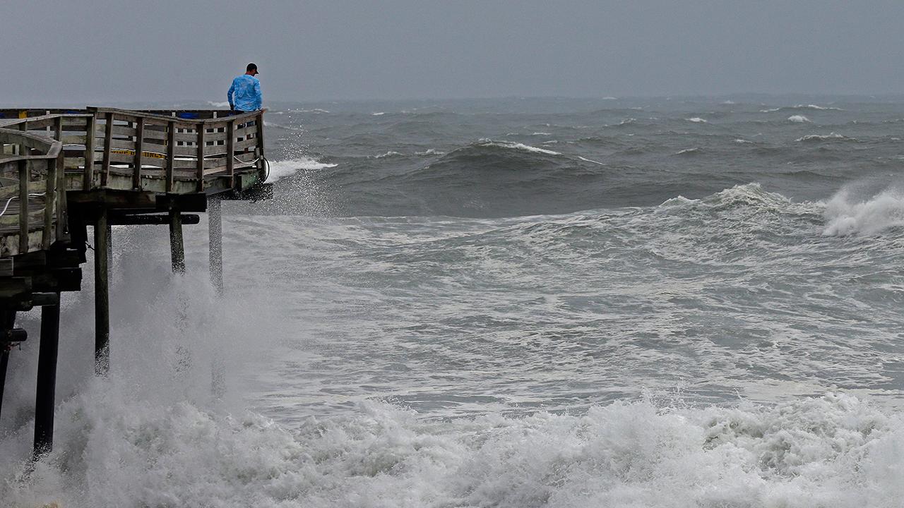 Outer bands of Hurricane Florence rock North Carolina coast