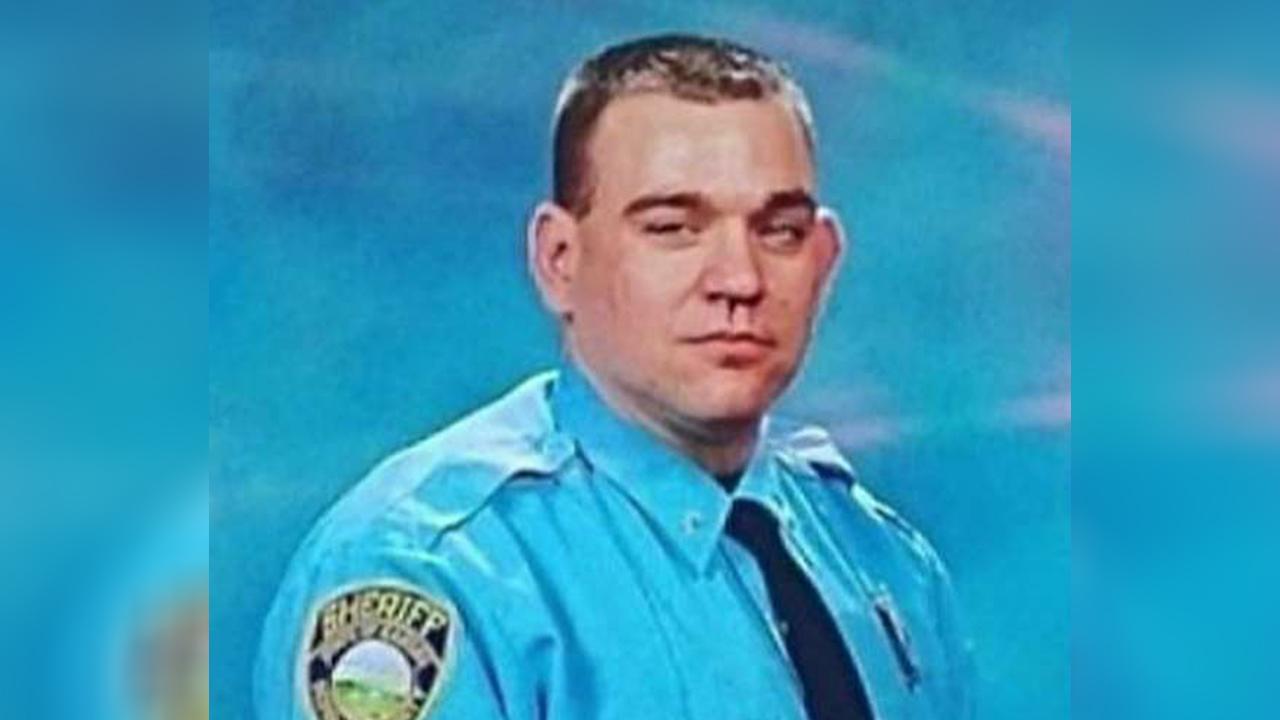 Kansas sheriff's deputy shot, killed in line of duty