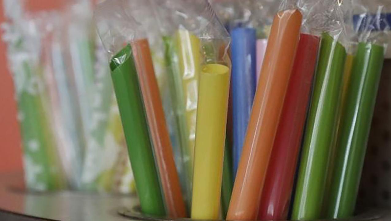 California limits use of plastic straws in restaurants