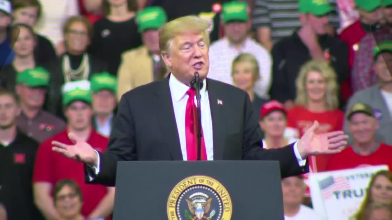Trump Rally Attendees Chant 'Lock Her Up' to Dianne Feinstein