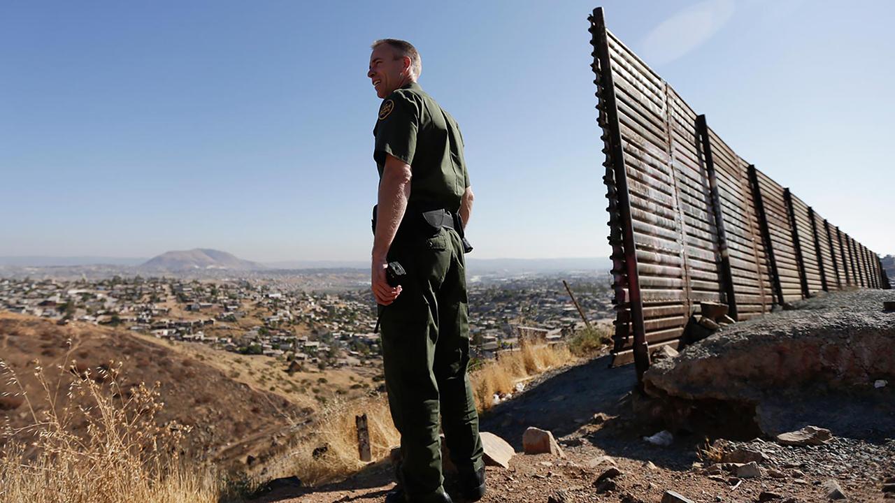 Border Patrol has its hands full along Mexican border