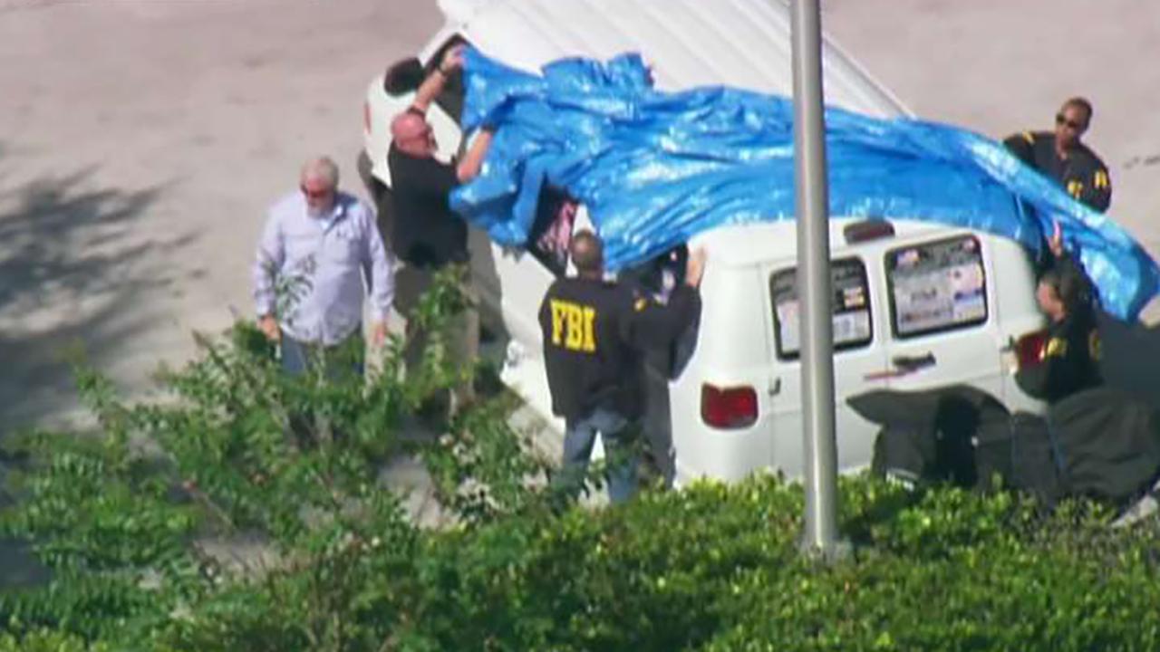 How law enforcement nabbed the mail bomb suspect