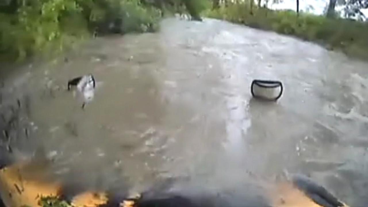 Texas bus attempts to drive through floodwaters