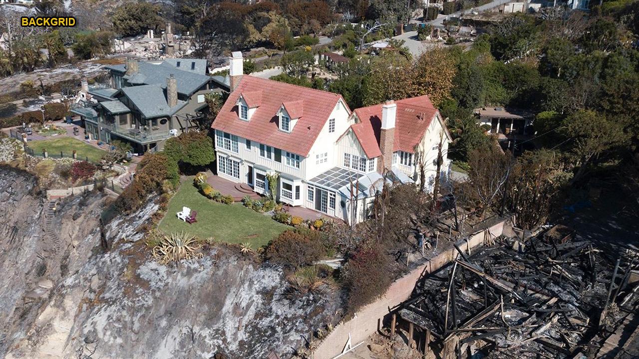 Anthony Hopkins' $4.9M mansion miraculously survives California fires