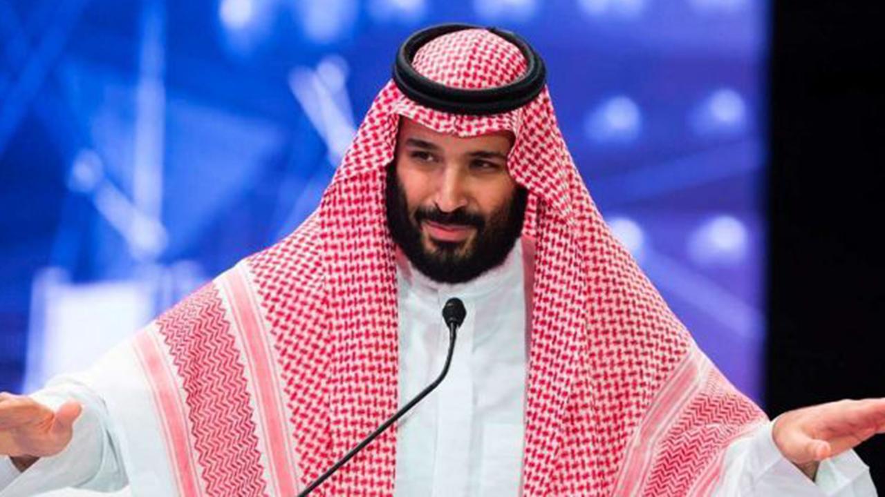 Saudi Arabia says calls for leadership change are 'red line'