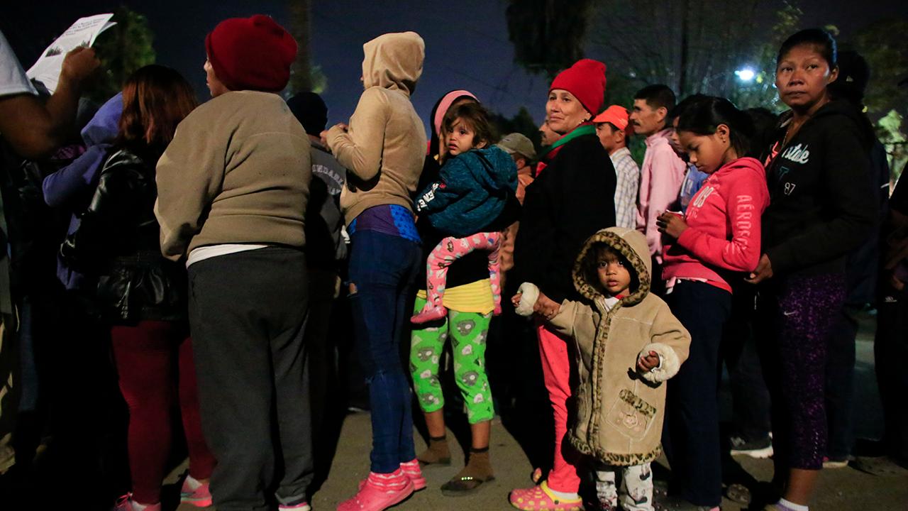 More migrants arrive at overcrowded Tijuana shelter