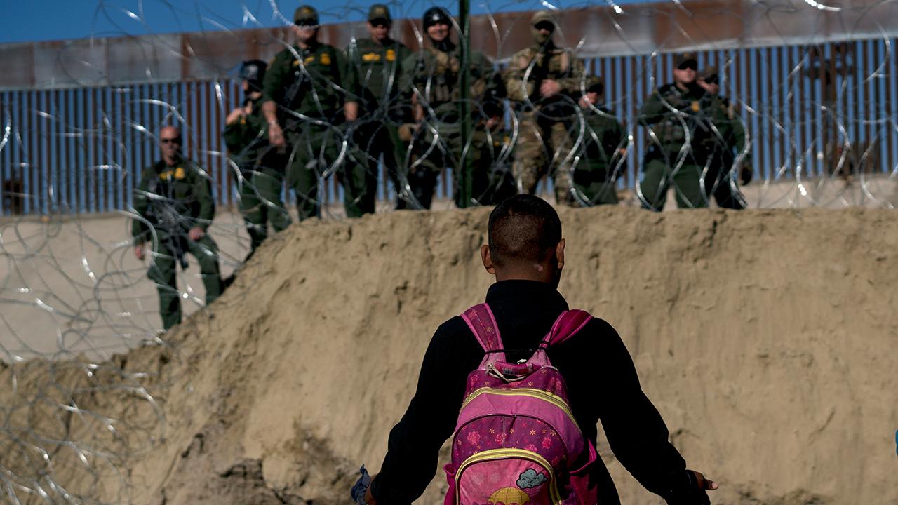 DHS asks Pentagon to extend Mexico border deployment