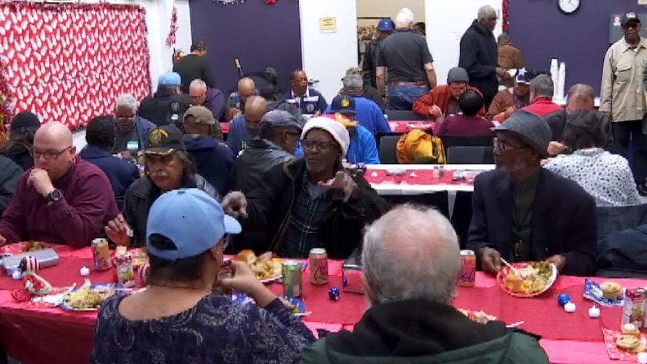 Veterans get a hot holiday meal courtesy of Oakland Raiders defensive lineman Jonathan Hankins