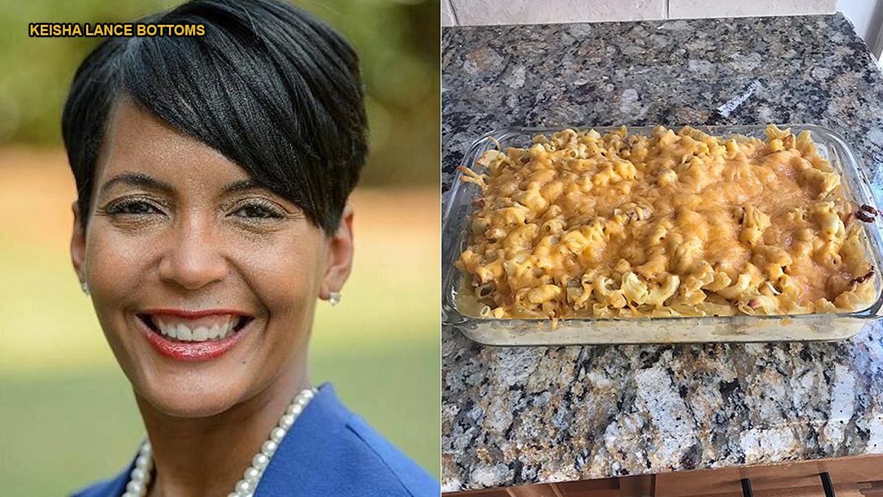 Atlanta mayor defends 'dry' mac and cheese Christmas dish after photo causes uproar