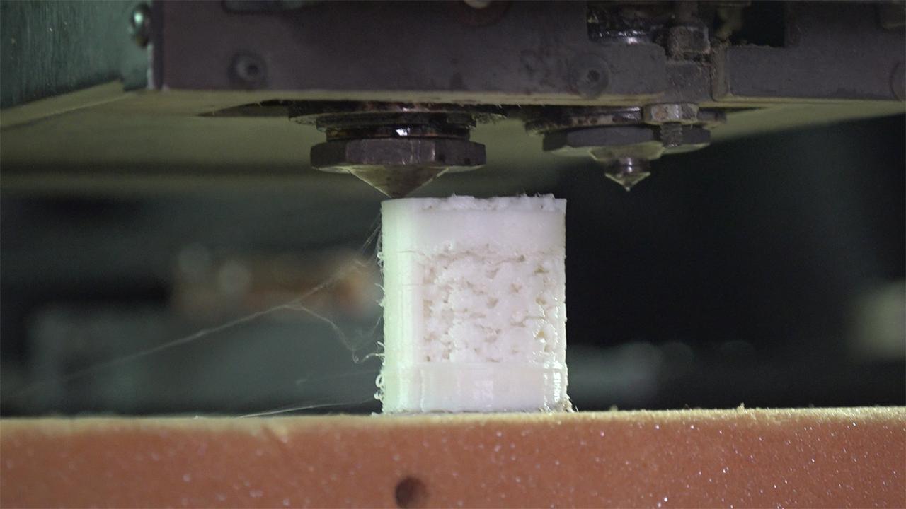 Military funding 3D bone printing research