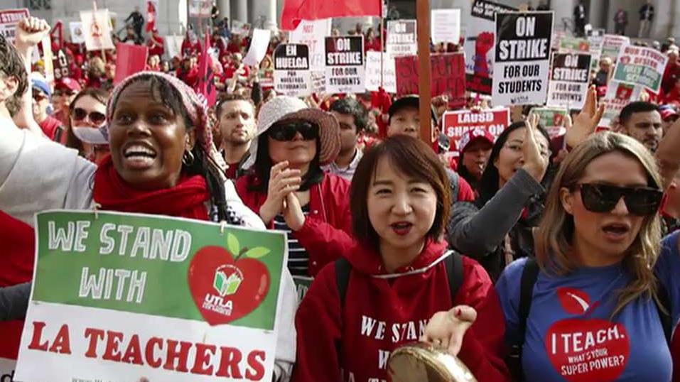 Mayor Garcetti announces tentative deal to end Los Angeles teachers strike