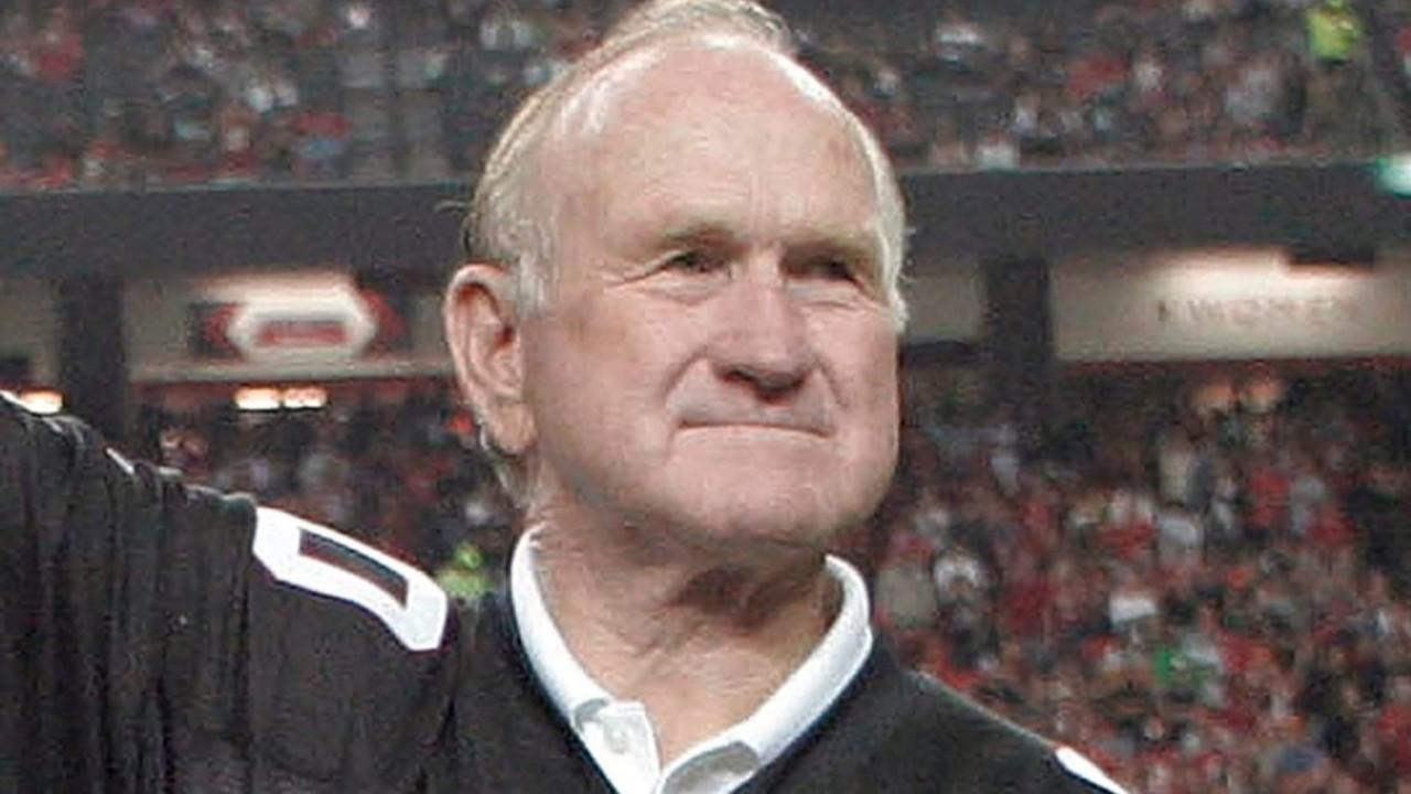 Former All-Pro linebacker Tommy Nobis had most severe form of CTE when he died in 2017