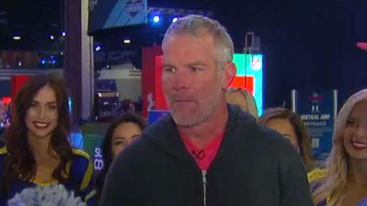 Brett Favre surprises veteran with tickets to Super Bowl LIII