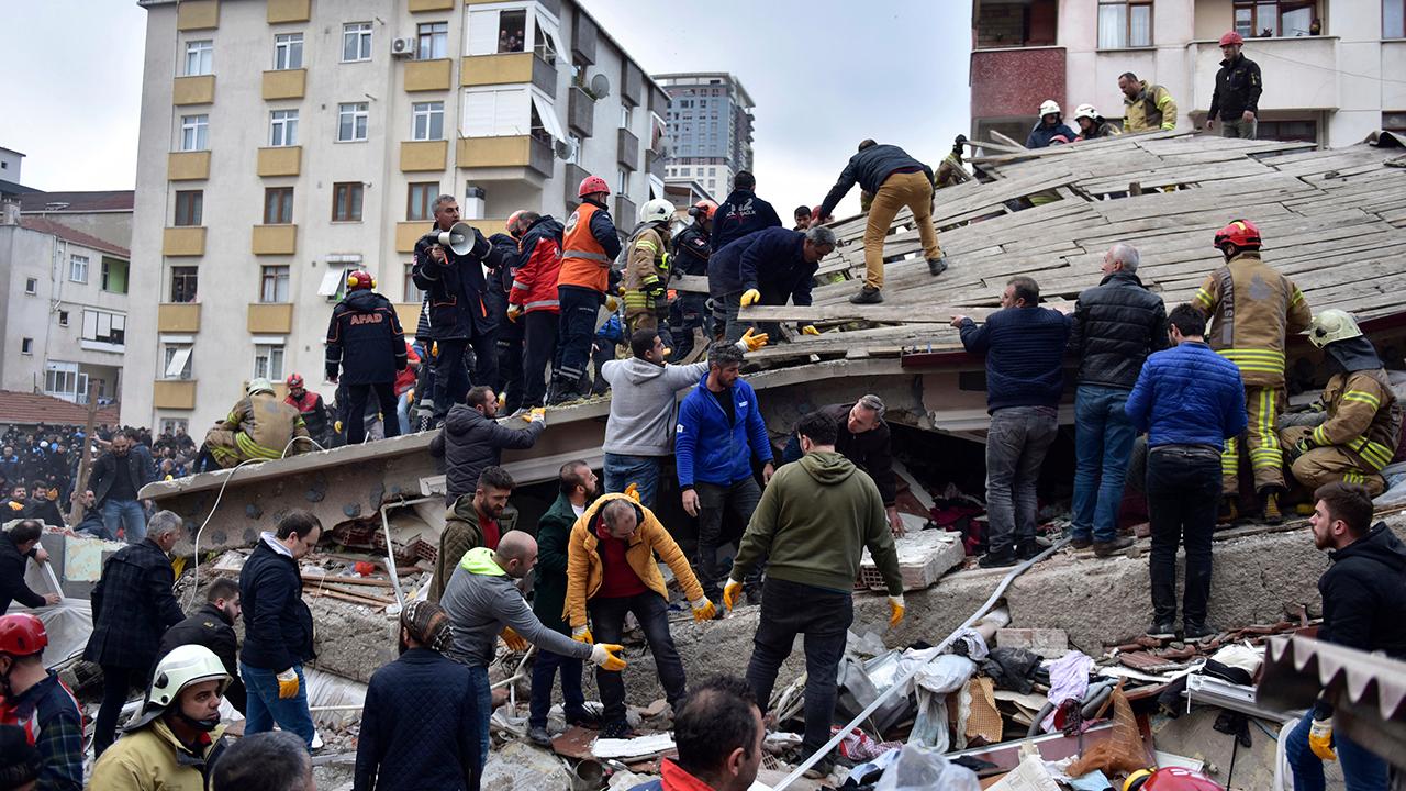 Rescue workers search for survivors of deadly building collapse in Turkey