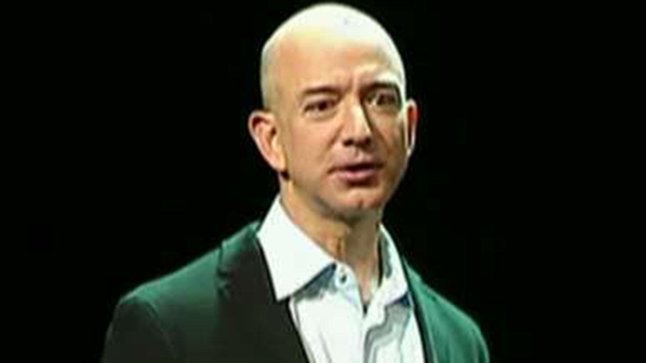 Amazon CEO claims National Enquirer threatened to publish revealing photos