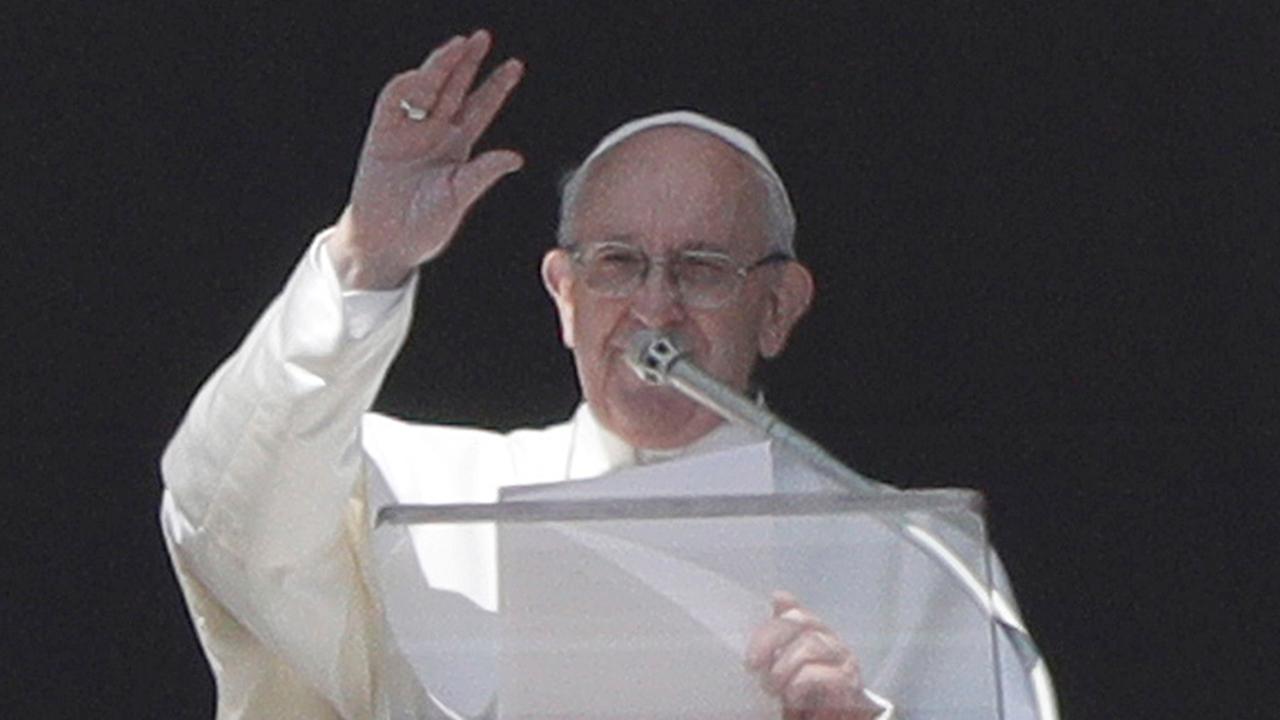 Pope Francis to host summit to tackle clergy abuse