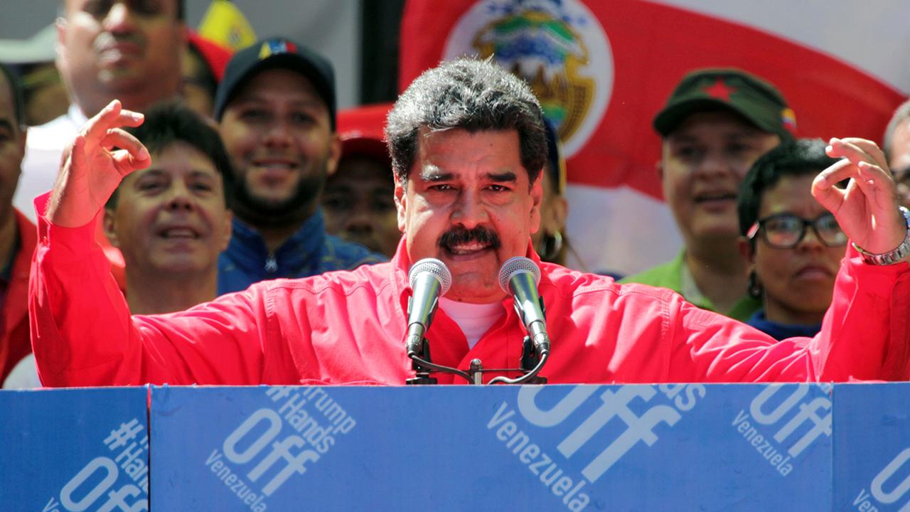 Maduro blocks aid from entering Venezuela