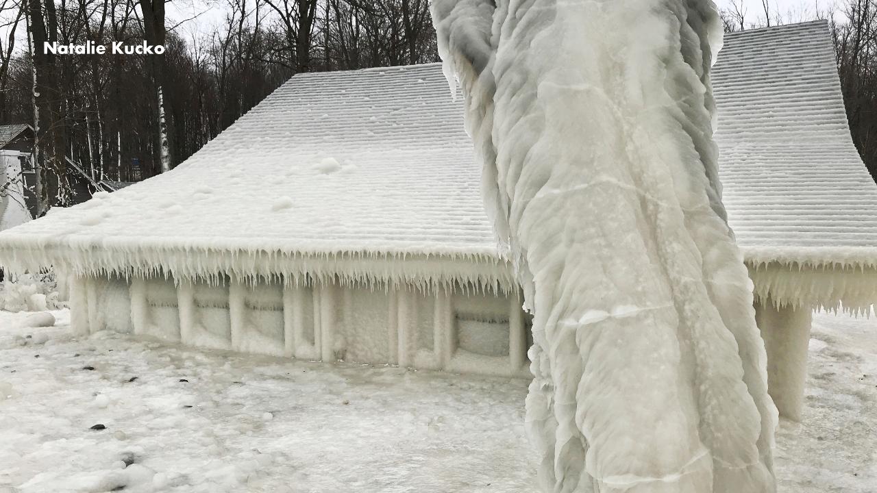Blistering winds turn Upstate New York homes into ‘ice houses’ along Lake Ontario