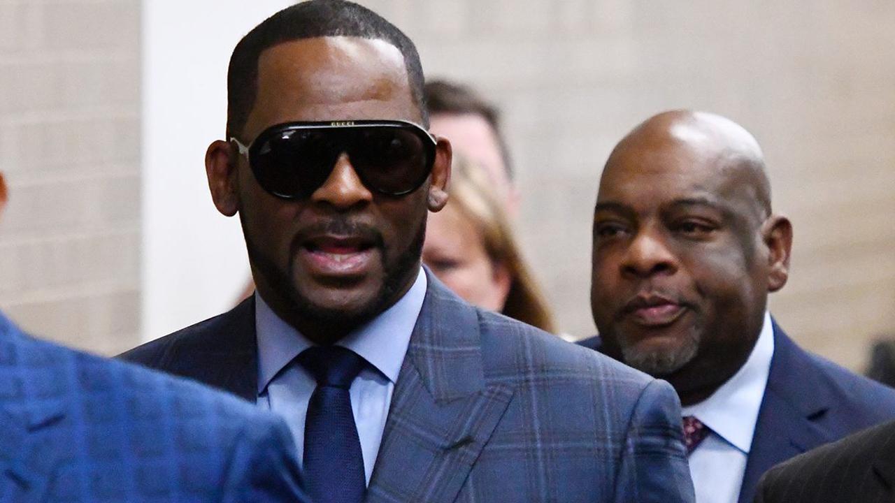 R. Kelly taken into custody in Illinois after child-support hearing
