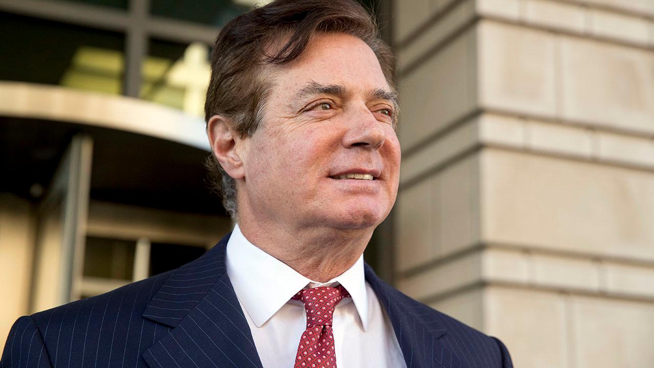 Paul Manafort arrives to court in a wheelchair, set to receive prison sentencing