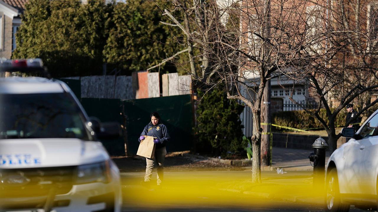 Gambino crime family boss gunned down outside Staten Island home