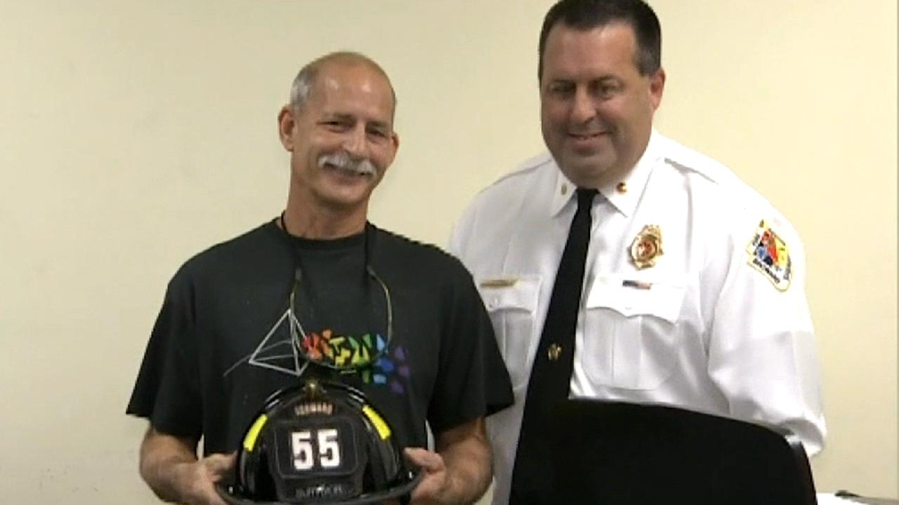 Florida man celebrates his 're-birthday' with first responders who saved his life