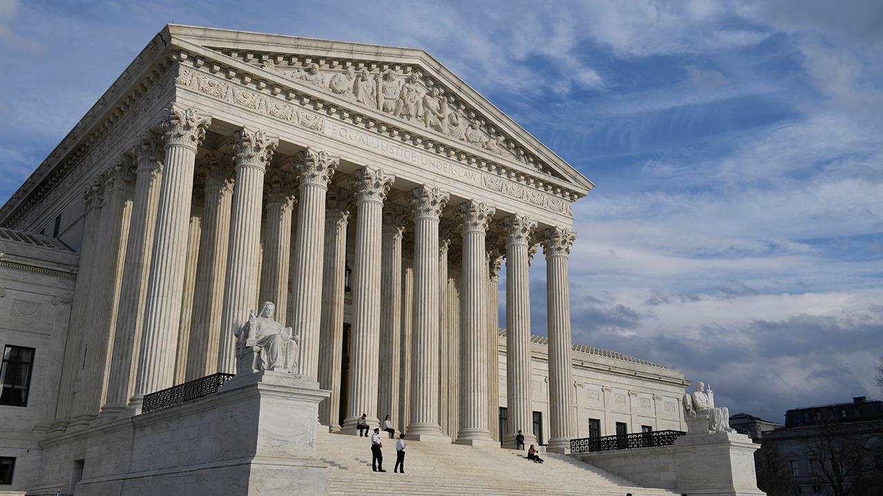 2020 Democrats float the idea of expanding the Supreme Court