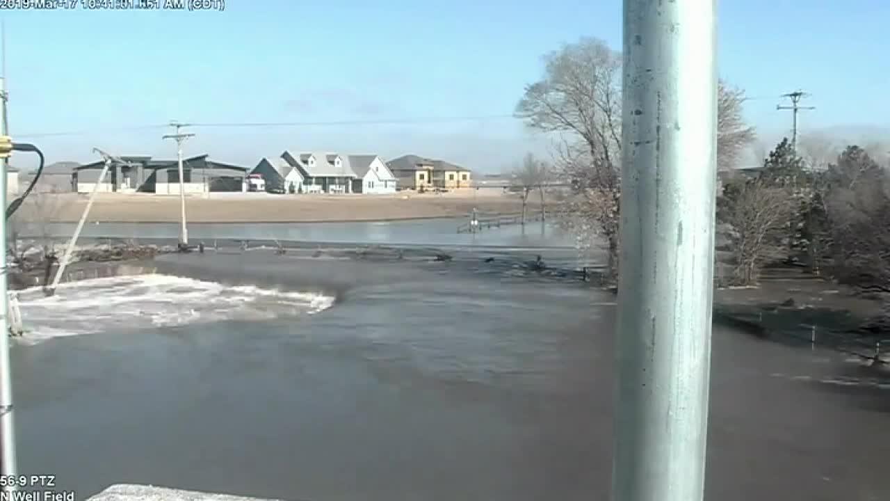 Water from Thomas Lake floods the city of Lincoln, Nebraska