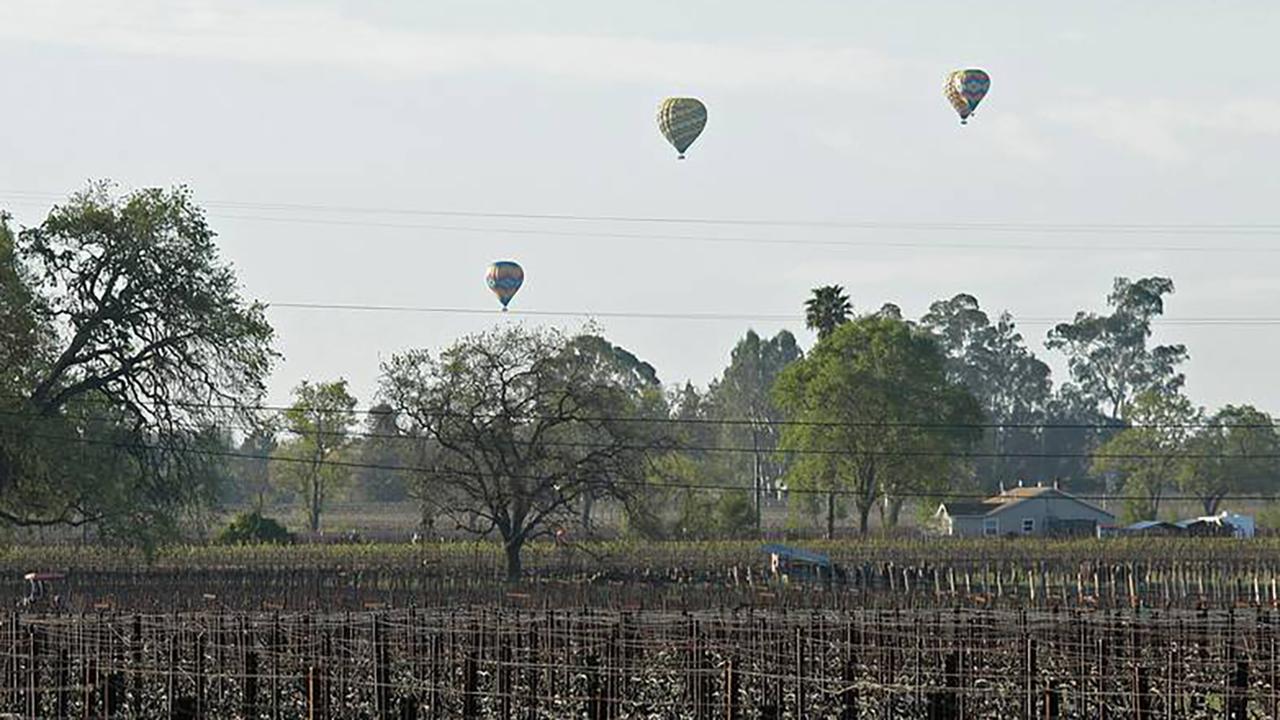 Three hospitalized after hot air balloon hits live power line in California