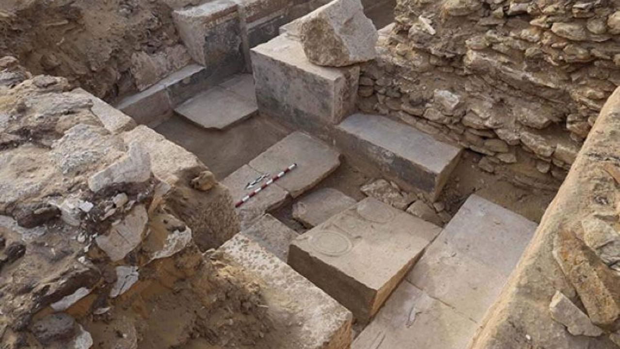 Mummy of Pharaoh’s official discovered inside sarcophagus in Egypt