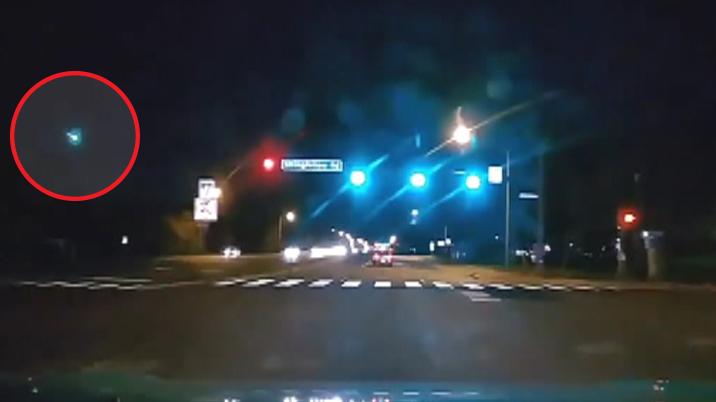 Huge meteor spotted by driver in Washington, D.C. 