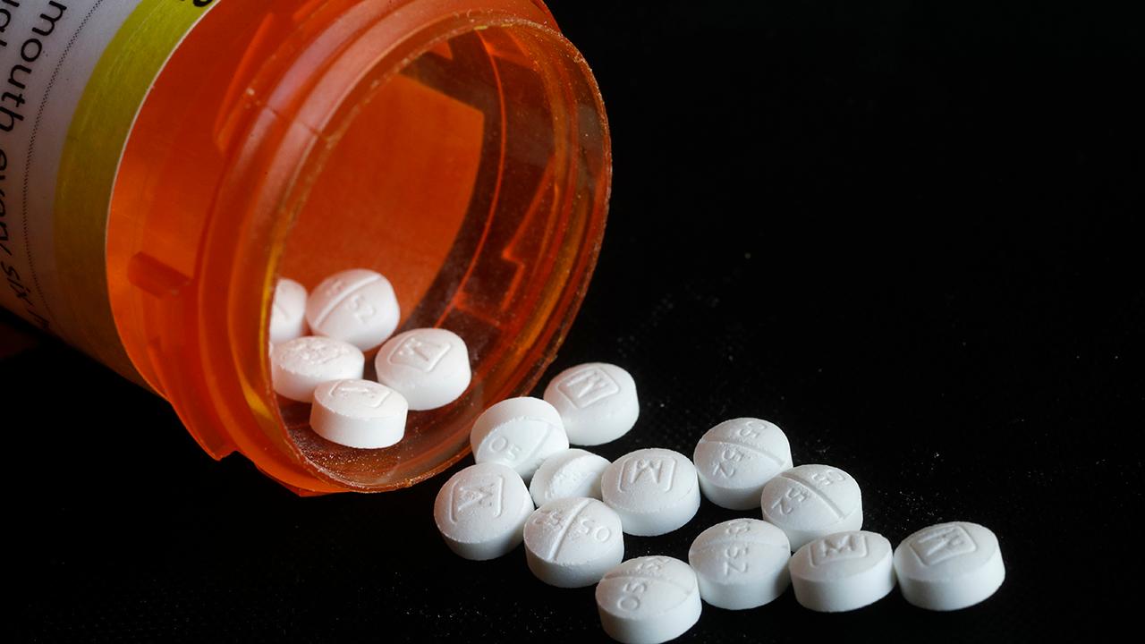 60 physicians and pharmacists charged in federal opioid prescription crackdown