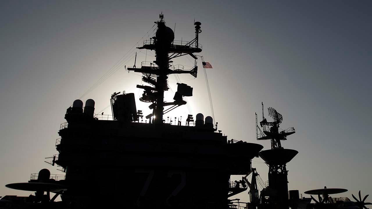 US sends warships to Mideast as warning to Iran