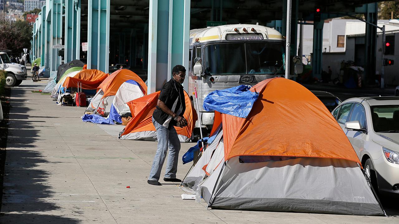 Tucker: Homelessness is America's forgotten crisis